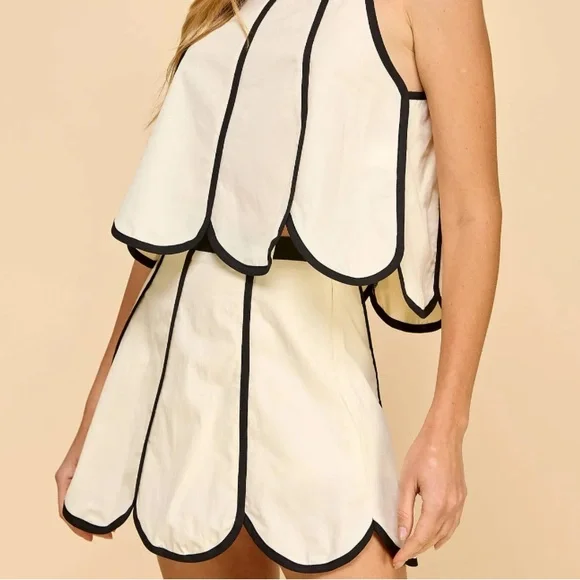 Scalloped Hem Contrast Trim Cream Sleeveless Summer Skort Set - Picture 1 of 11